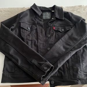 Lightly worn Levi black jean jacket